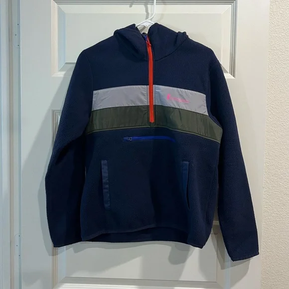 Cotopaxi Quarter Zip Jacket - Picture 2 of 4